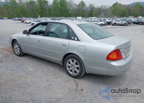 2001 Toyota Avalon Xls z USA, uszkodzony, nr VIN 4T1BF28B01U175072